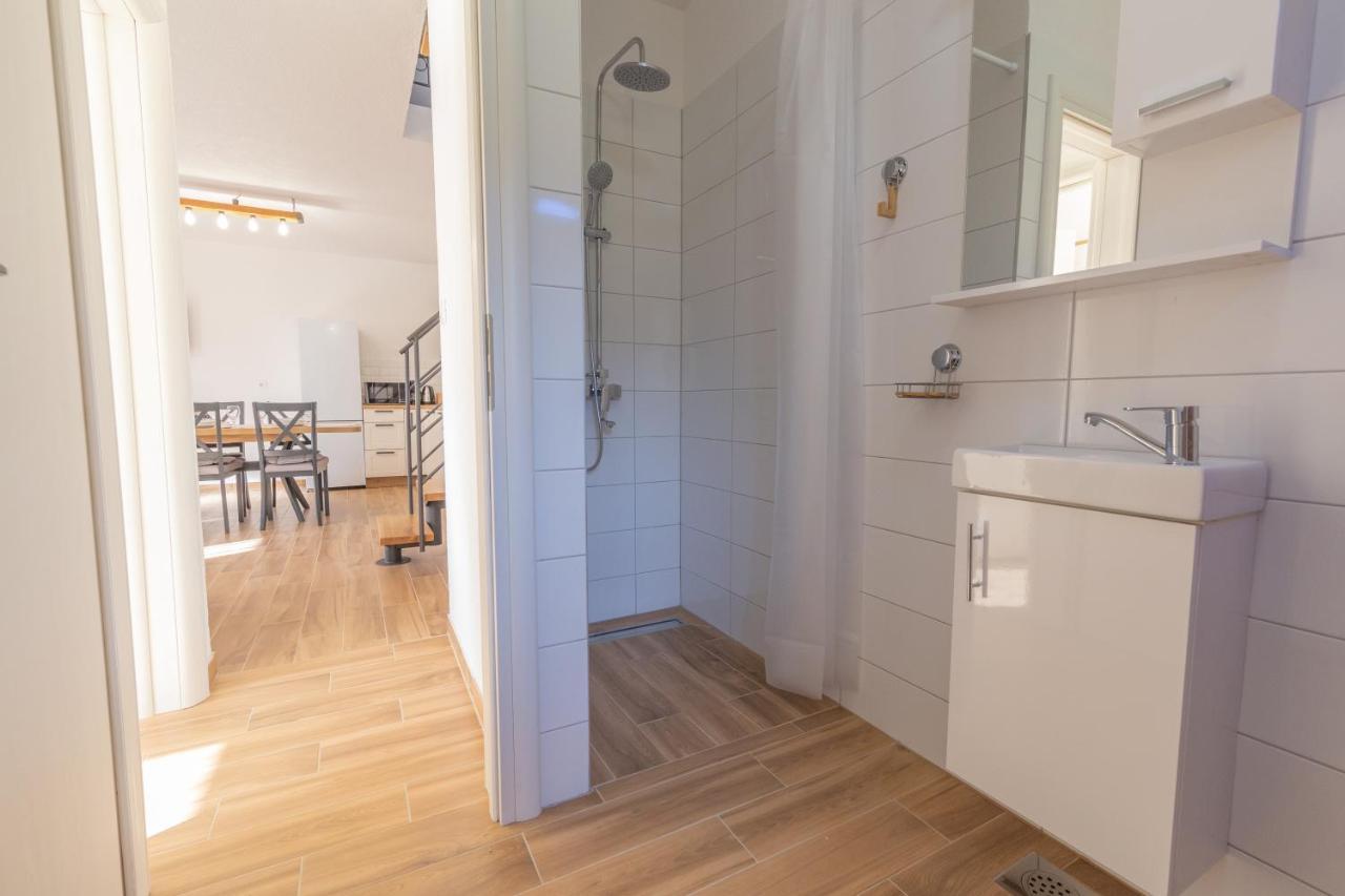 Kuca Trota - Sauna, Hot Tub Otocac Ngoại thất bức ảnh